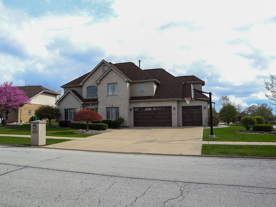 1st image of 8930 Timberwood Ln