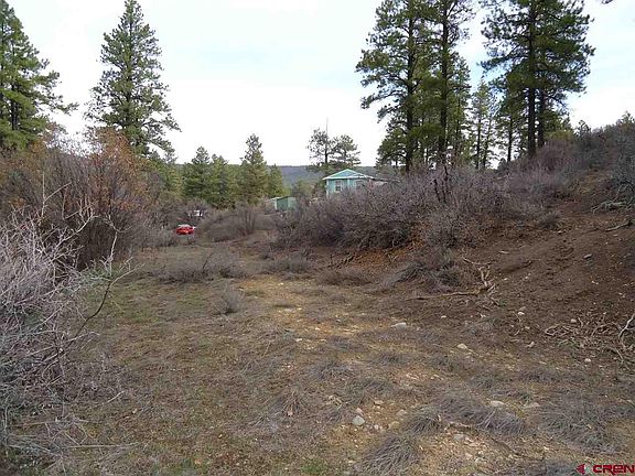 3rd image of 242 Hollow Dr