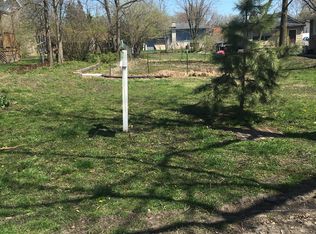 208 Spring St, Willow Springs, IL 60480