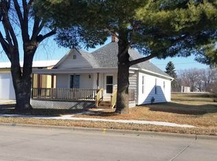 334 N D St, Albia, IA 52531