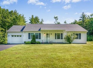 15 Vivs Way, Raymond, ME 04071