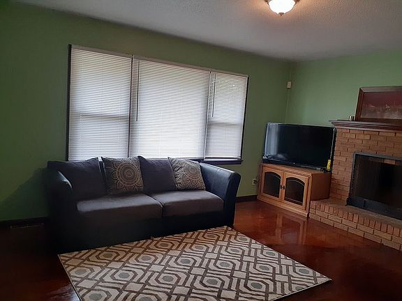 2nd image of 9309 Eastern Ave