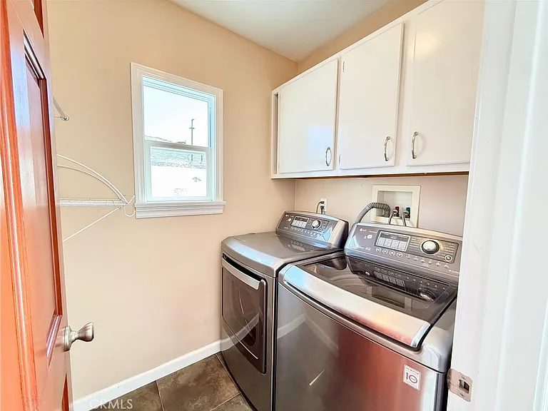 5639 Natick Ave — Photo 16