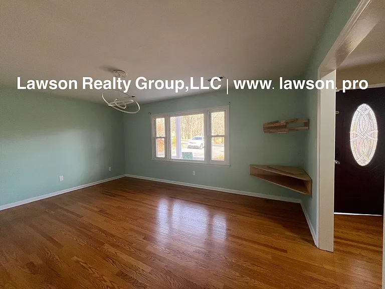 991 Blue Ridge Dr — Photo 11