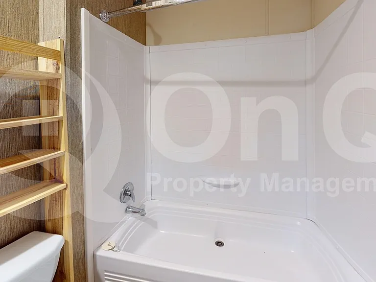 7415 Remington Rd — Photo 6