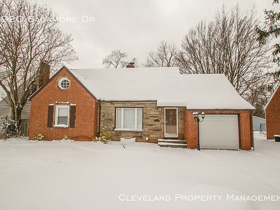 2nd image of 1920 Sagamore Dr
