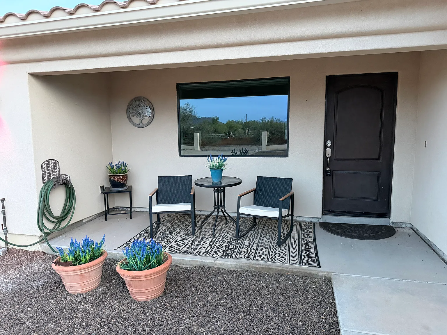 2 bed, 1250 sqft, $2,500 — Photo 2