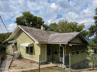 127 Carlyle Ave, Harrogate, TN 37752