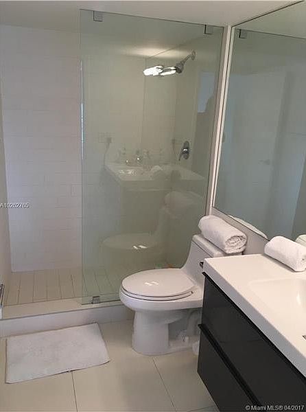 1st image of 555 NE 15th St APT 34H