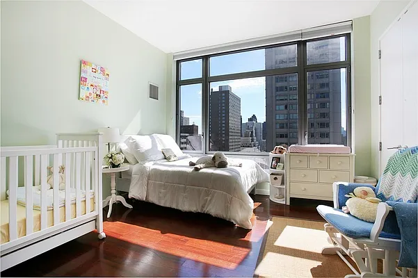 Rented by Corcoran | media 17