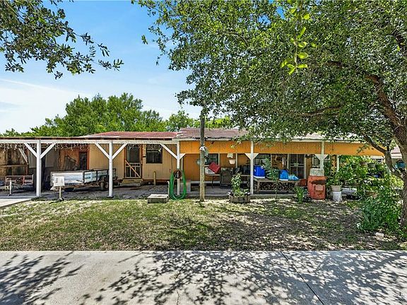 2nd image of 6602 De La Rosa Cir