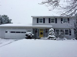 3819 Sadler Rd, Skaneateles, NY 13152