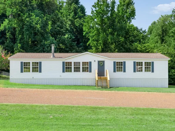 424 King Farms Loop, Brighton, TN 38011