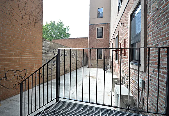 Rented by Simply Brooklyn Realty Inc | media 34