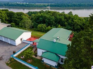 367 Lafayette St, Brandenburg, KY 40108