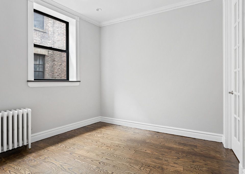 1st image of 330 E 35th St #Lw