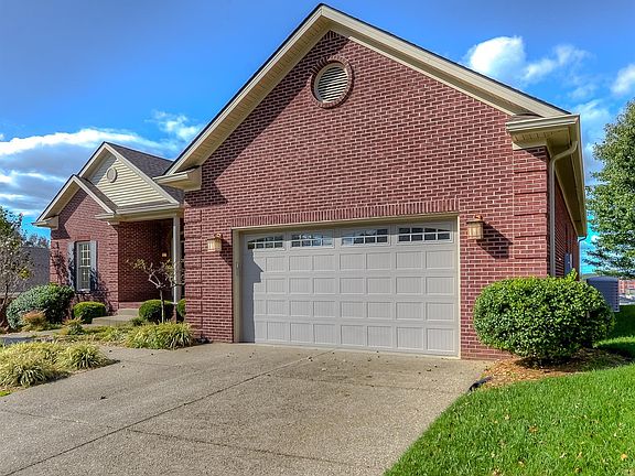 4th image of 18 Foxley Ln