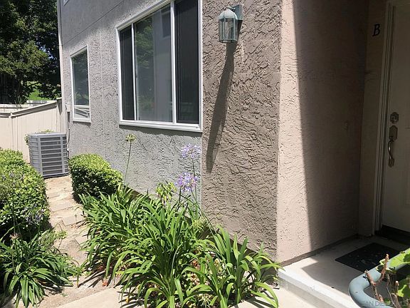 2nd image of 11823 Spruce Run Dr APT B