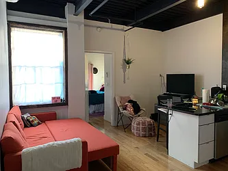 Rented by Smart City Real Estate LLC