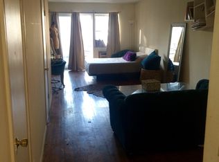 2627 28th St #3B, Astoria, NY 11102