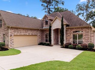 3513 Woods Estates Dr, Conroe, TX 77304