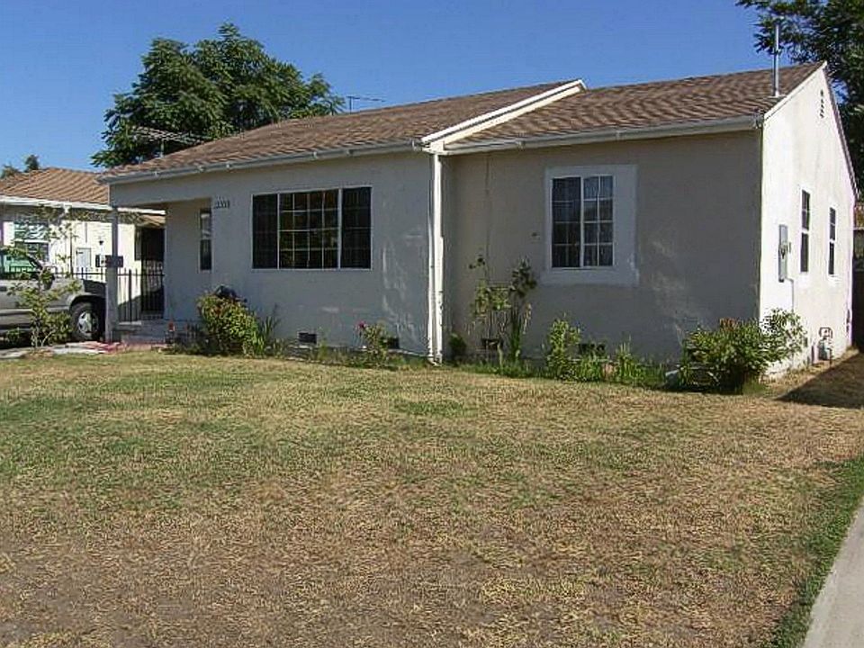 1st image of 12308 Oxnard St
