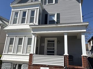 125 Rockland St #2, New Bedford, MA 02740