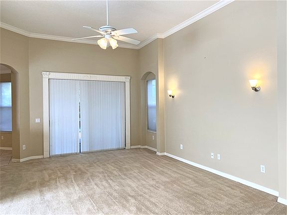 4th image of 3205 Stonebridge Trl