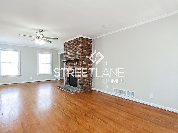 4th image of 1116 Redbud Dr