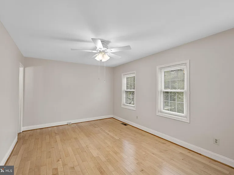 124 Barnsfield Ct #216 — Photo 20