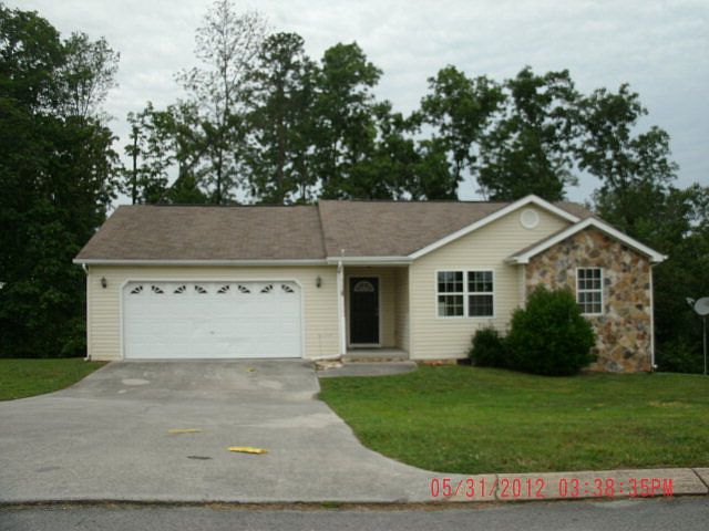 1st image of 136 Harden Dr