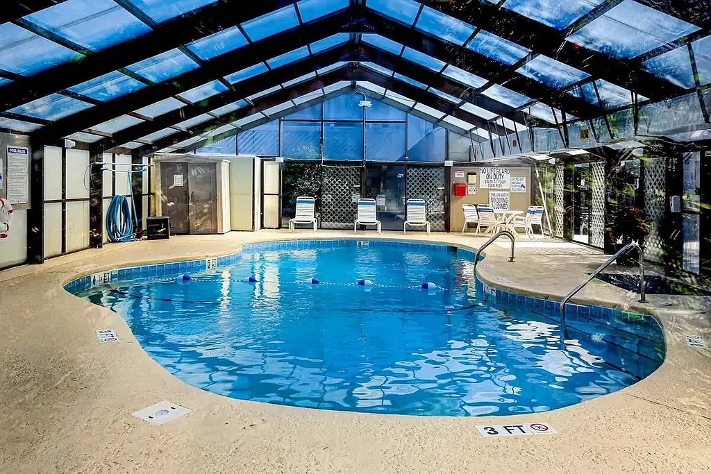 1 bed, 700 sqft, $1,200 — Photo 4