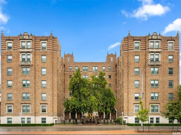 UNIT 203-2305 Victoria AVENUE, Regina, SK S4P 0S7