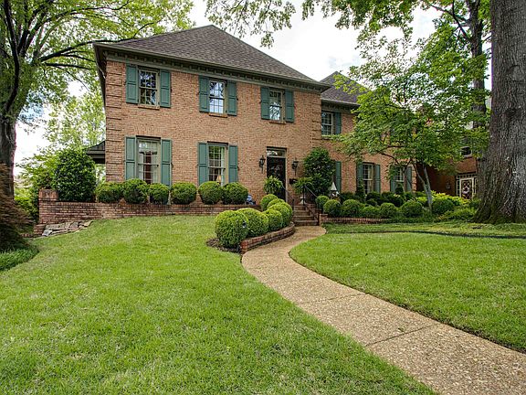 2nd image of 256 Windover Grove Dr
