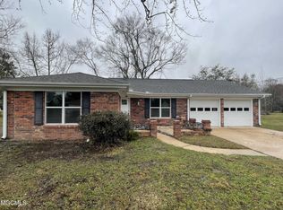 128 Edmund Dr, Long Beach, MS 39560