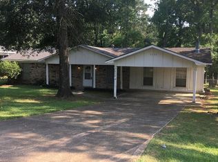 1811 Shady Ln, Shreveport, LA 71118