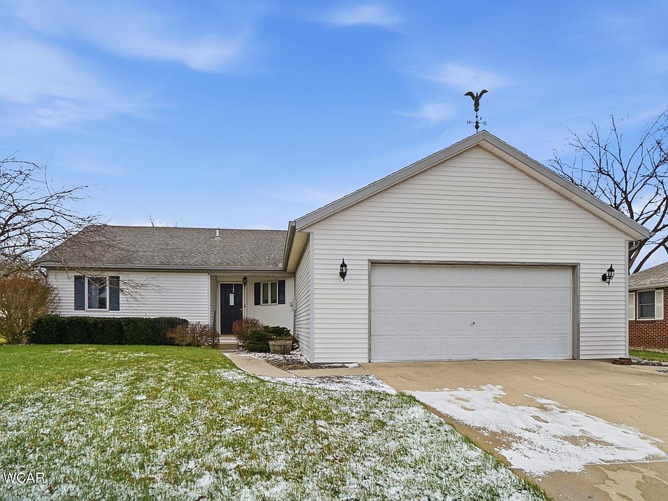 1st image of 4 Harwood Ln