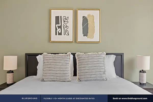 Rented by The Blueground | media 41