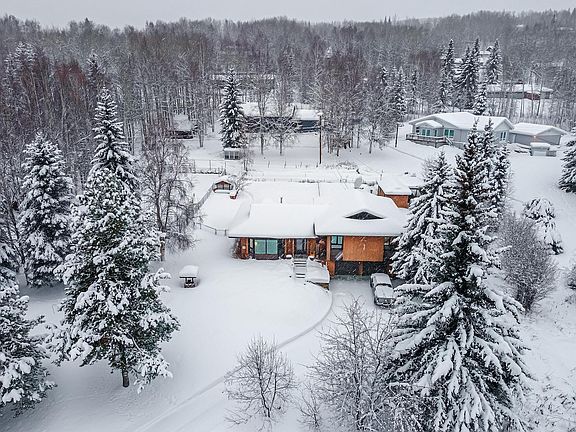 2nd image of 456 Panorama Dr