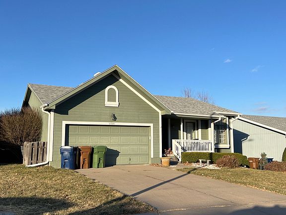 3rd image of 2720 Coffey Ave