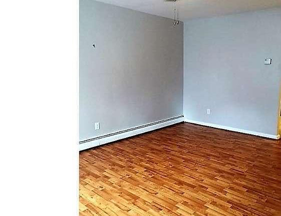 3rd image of 1414 Aldine St #1