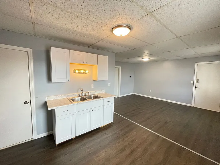 416 Rimmon St #6 — Photo 7