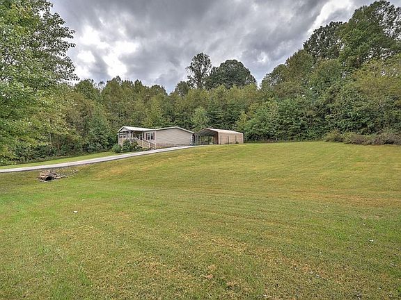 3rd image of 374 Ball Orchard Private Dr