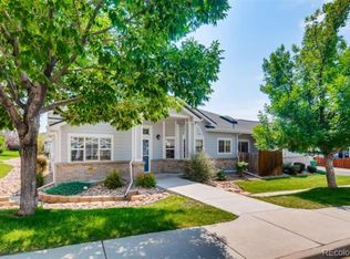 18498 E Columbia Cir, Aurora, CO 80013