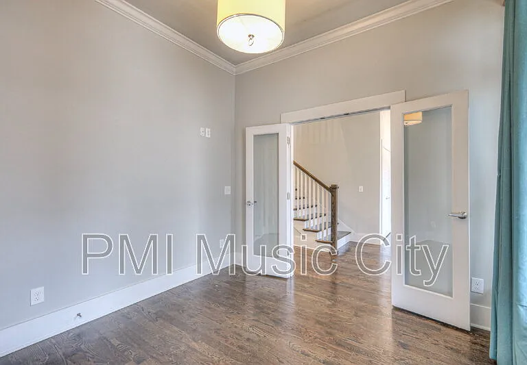 1537B Battlefield Dr — Photo 17