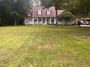 215 W Sub Station Rd, Temperance, MI 48182