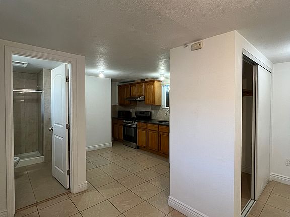 4th image of 1676 140th Ave