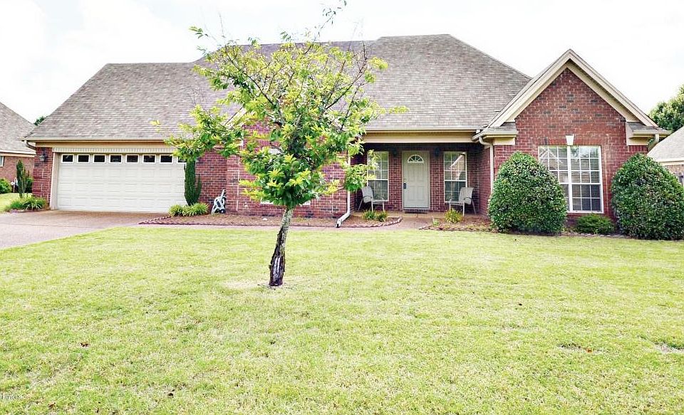1st image of 1136 Deer Creek Dr