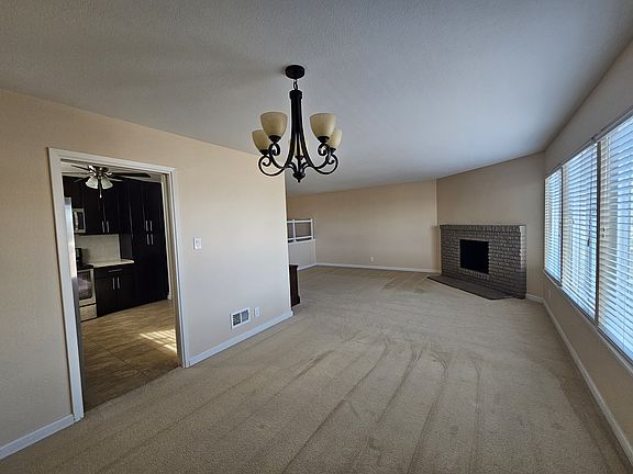 5th image of 4031B Callan Blvd