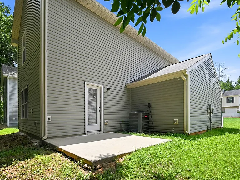 1025 Rook Rd — Photo 19